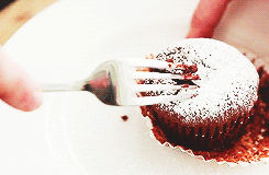 foodhumor:   Enjoy yummy food? this blog is for you! 