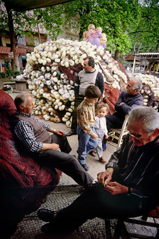 fotojournalismus:  Istanbul in the 1960s &amp; 1970s.  Photographs by Ara Güler