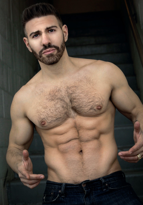 fitboys:  G-CRUISE - MEET FIT BOYS HERE OR WATCH THEM ONLINE HERE (18+ only)