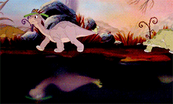 darlingpotts:    Come Cera, three horns  n e v e r  play with long necks.    Omg