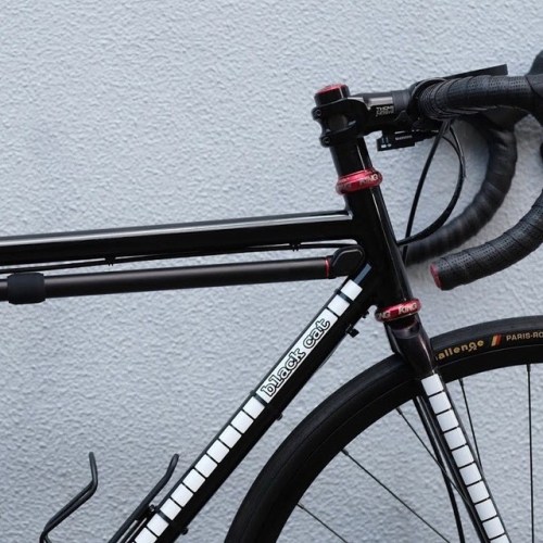 howtomakekyutai: What’s up @blackcatbicycles ? Always love your work man! #blackcatbicycles  #circle