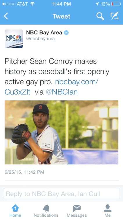 pontmercy:http://www.nbcbayarea.com/news/local/Pitcher-Sean-Conroy-Makes-History-as-Sports-First-Ope