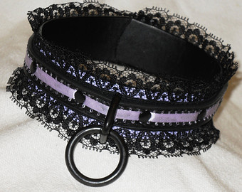 daddysprincessharry:  Some pretty lace collars (✿◠‿◠) 