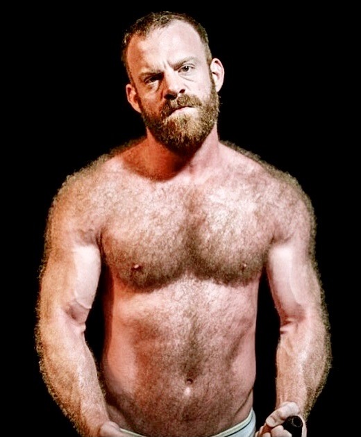 hairyobsessionss:Ginger obsession https://hairyobsessionss.tumblr.com/Hairy Furry Men