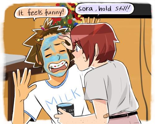 liverpepper:  sora: kairi’s discovered the ‘magic of face masks’!!!Kairi: Axel likes face masks??Roxas: Not as much as you, but y’know. Lush and all that. He says they smell nice.