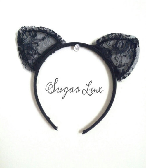 cat-sessorize:  Lace Cat Ears Cat-sessorize!