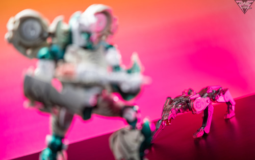 &ldquo;Hrrggg&hellip; *sniff sniff* I smell&hellip; A Decepticon!&rdquo;
