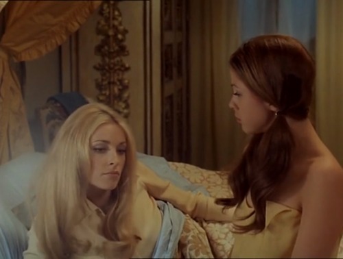 Sharon Tate, Vittorio Gassman, Ottavia Piccolo in “12+1″ /The Thirteen Chairs. Screenshots and promo