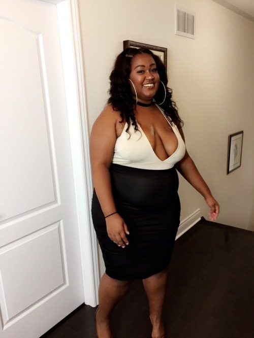 shesgotitfknmade:  twenty-five. paypal.me/shesgotitmade Snapchat: @shesgotitmade