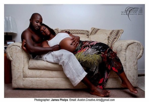 XXX I miss doing pregnancy shoots.. just putting photo