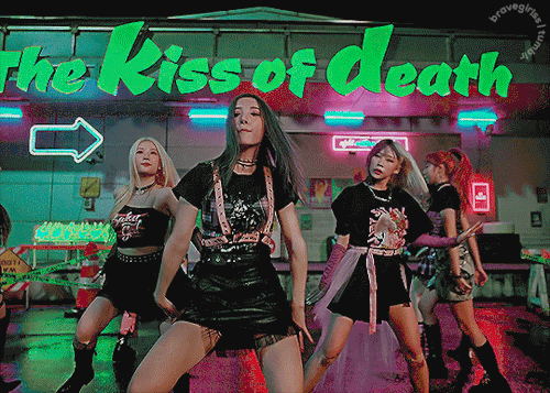 #ggnroulette:purple Kiss + Fave Mv + Every 30 Seconds