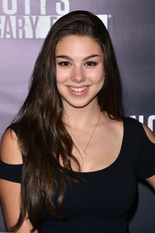 Porn photo prettymissy4u:  Kira Kosarin. ♥  Cute.