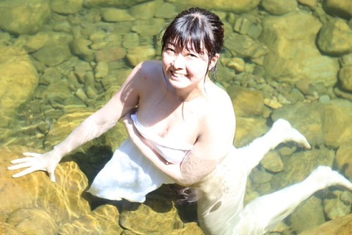 ここはどーこだっ？ ・ #しずかちゃん #やさしいライン #温泉 #温泉モデル #onsen #hotsprings #model #だらしないからだ #nakedwoman #asiannude #