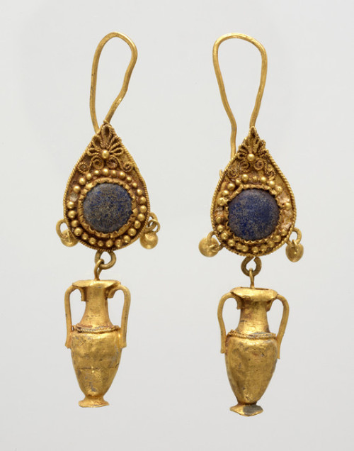 theancientwayoflife: ~ Pair of earrings with amphora pendants. Date: 3rd century B.C. Medium: Gold; 