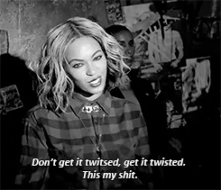 bey-sus:  THIS IS THE BEST FUCKING PART OF THE WHOLE VIDEO IM SCREAMING 