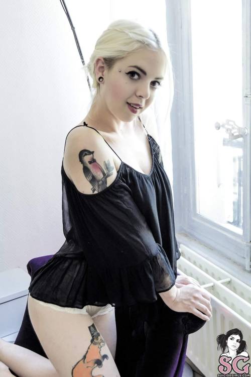 Heiddi Suicide 