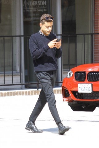 sam-sepiol:  The “hit me w your car I have bills” look 