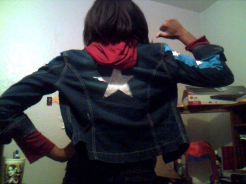 ohmygil: combonight: min7yfr3sh: combonight: After finishing my Patriot cosplay (I only touched it u