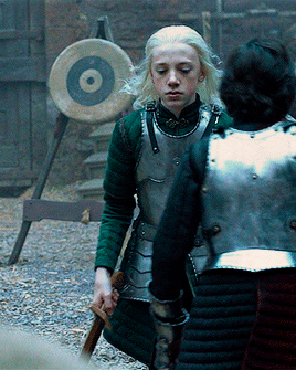 AEMOND TARGARYEN In HOUSE OF THE DRAGON1.06 | The Princess And The Queen