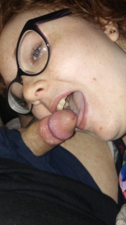 sketchy-productions:  Just some pics of the beautiful @daddyssassycumslut doing what she does best