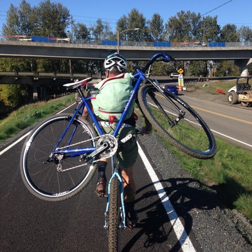 qtaroqhoji: treadlyandme: “Zeke may have slightly misunderstood when he was told a cyclist sh