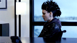 nicole-kidman:film meme: [2/10] favorite moviesThe Girl with the Dragon Tattoo (2011) “I want you to