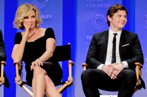 fuckyeahjessicalange:  Jessica Lange & Evan Peters | PALEYFEST LA 2015 honoring AHS: Freak Show (03.15.15)