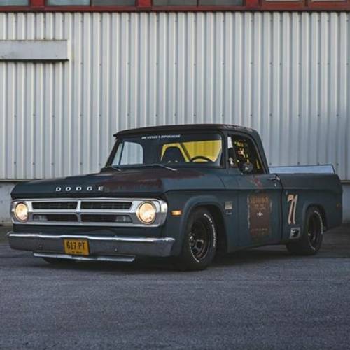 jacdurac:   Badass 1971 D100  