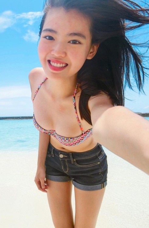 randomguywhofaps: Kimberly Chia