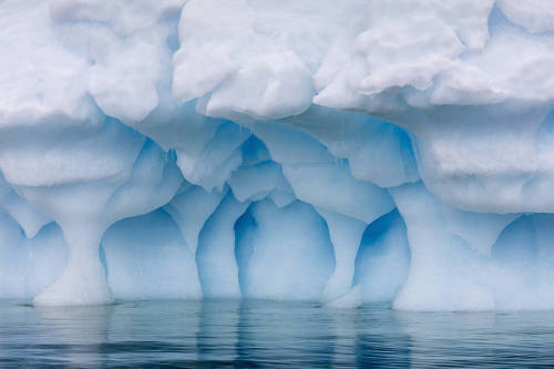 stormypetrichor: landscape-photo-graphy:  Majestic Photographs Of Antarctic Glaciers By Julieanne Kost Photographer Julieanne Kost has captured the majestic and seldom seen beauty of Antarctica in an expedition to the frozen continent.  Keep reading