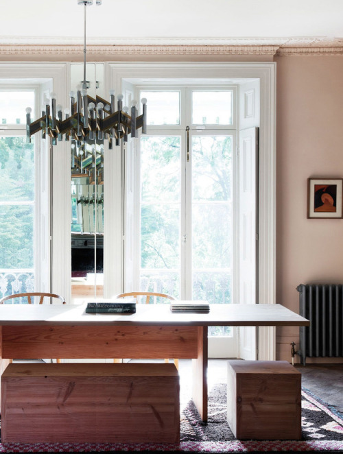 A London apartment, restored by Retrouvius Studio. Ph Giorgio Possenti.