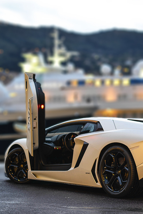 Eat.Sleep.Breathe.Cars