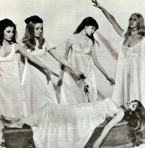 zgmfd:The Vampire Lovers (1970)  adult photos