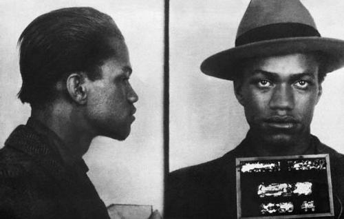 Porn jaiking:  actjustly:  Malcolm X was born photos