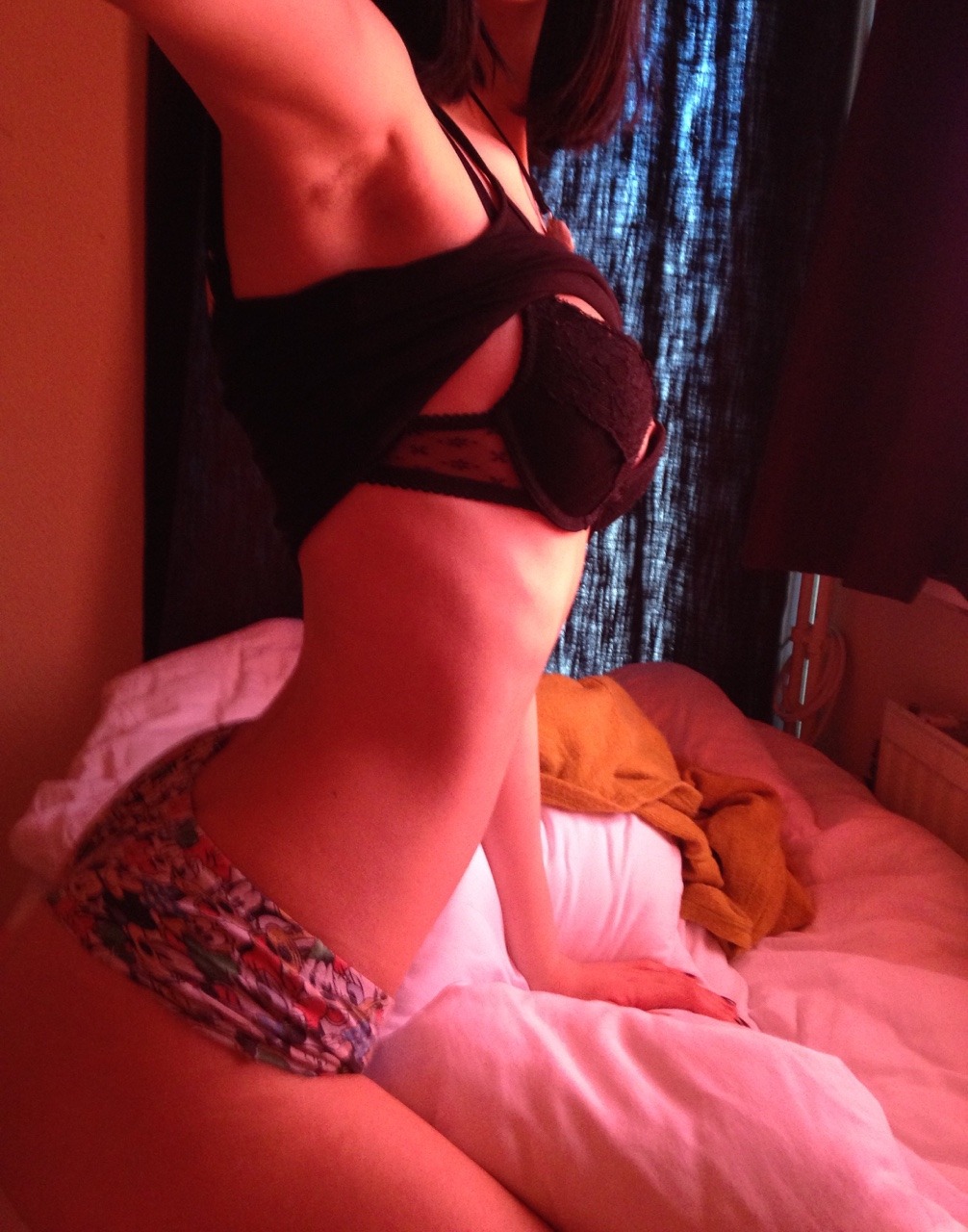 i wanna be the one you think about at night