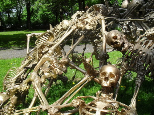 thefabulousweirdtrotters:  Skeletal Jungle Gym in the backyard of the church Heilig-Kreuz Kirche in Munich, Germany. Art by Peter Ris Facebook | Google + 