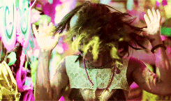 deadwillwalktonight:Lolawolf.