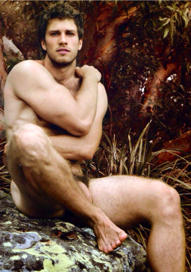 gaynudistcocks:  Be proud of your cock and show it in public: Exhibitionists have