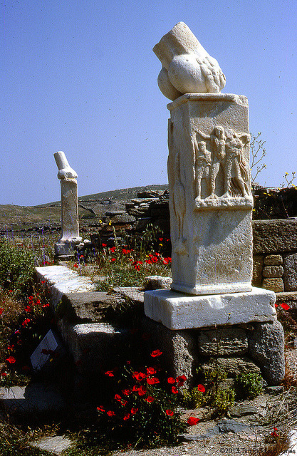 bhollen8:vintage-image:125 Delos - Broken Phallus by HairyHippy on Flickr.Ah yes, the monumental pha