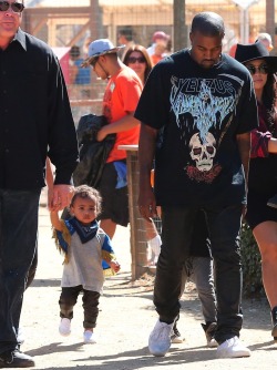 iyvnx:  bambooearring:  luvkardashjennx:  October 18th- Kanye &amp; North at the Pumpkin Patch in LA  Oh my gosh so cute 😭  they look so good