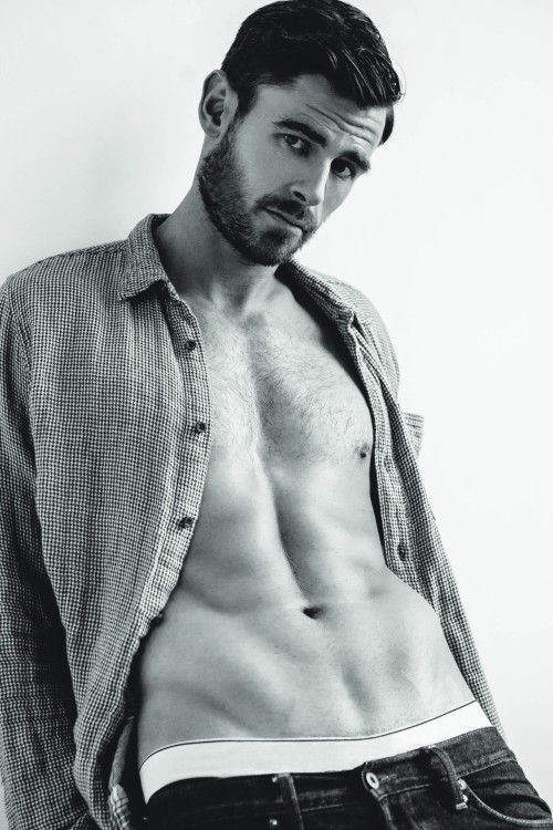 neil thompson by steven chellappa