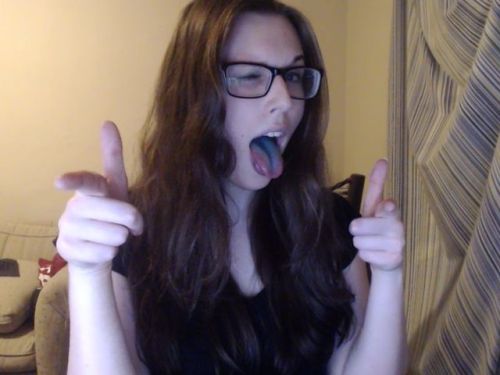 lil-uni:  Random selfies this week :3<3 <3 <3