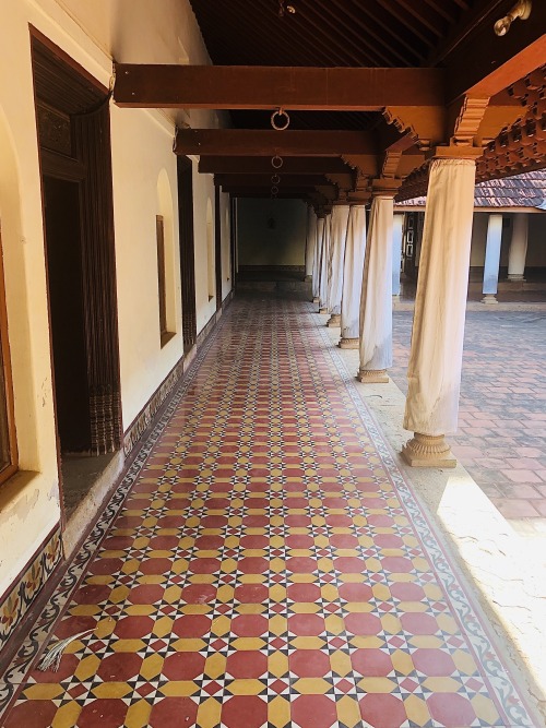 Tucked away in the middle of the dry lands of Tamil Nadu are the grand mansions of Chettinad. Built 