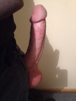 ratemymeat:  34 | 8” | Australia | 4 Stars KIK: burnieboy1979 (Ladies only plz)   Herein!