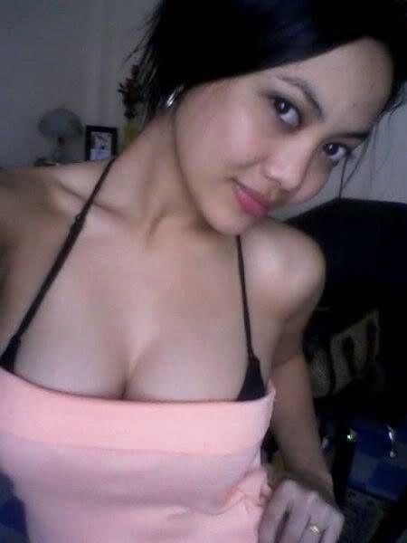 lion788: cipan-tanah: farhanafarah: Finally dpt dh social site dia ni . hot babe Ayunya