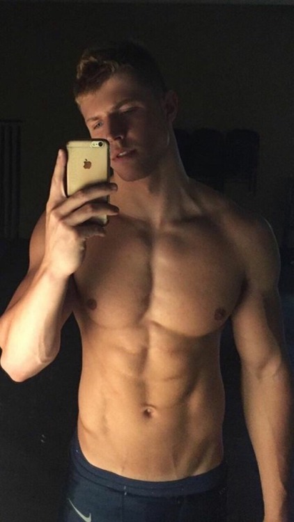 meninjockstraps.tumblr.com/post/181984139945/