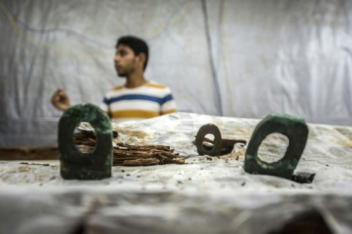 Ancient Egyptians used metal in wooden ships