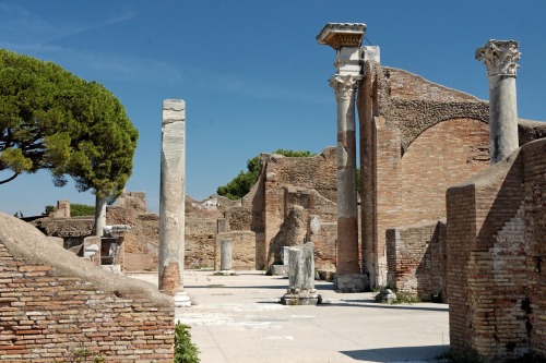 shiningjasmin:shiningjasmin The baths of the Forum, Ostia Antica, Rome, Italy. The baths were built 