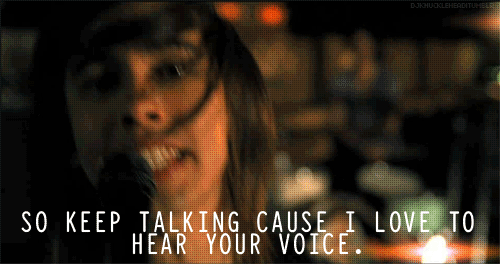 fuucckk-eveerrythiing:  Yeah Boy, And Doll Face // Pierce The Veil  