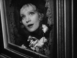 inlovewithaudreyhepburn:  Marlene being the precious kitten that she is in The Scarlet Empress (1934)  